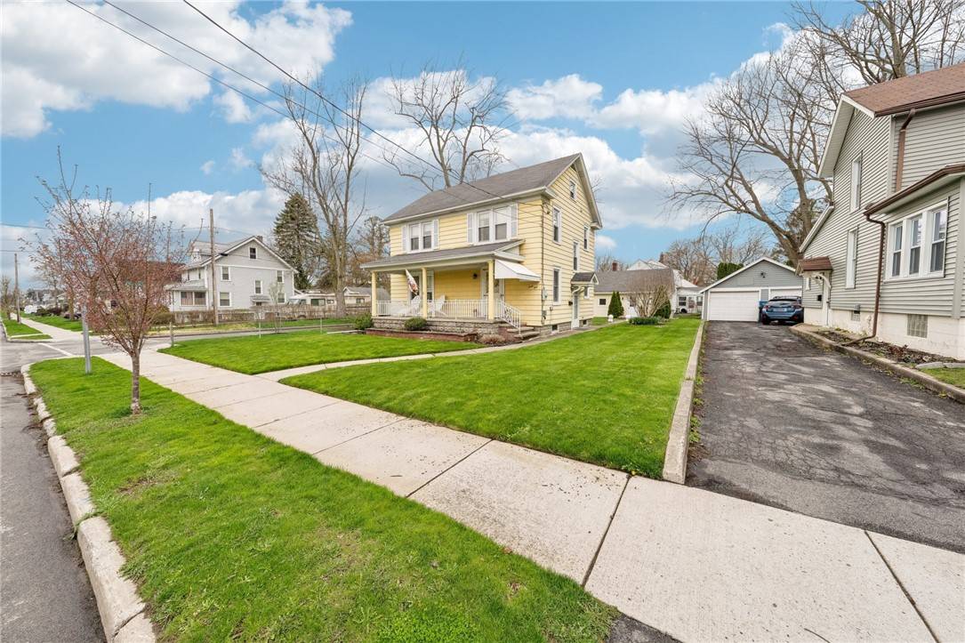 41 Union ST, Batavia, NY 14020