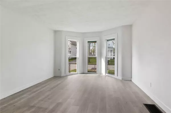 Rochester, NY 14611,161 Cady ST