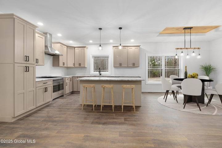 Buskirk, NY 12028,726 Groveside RD