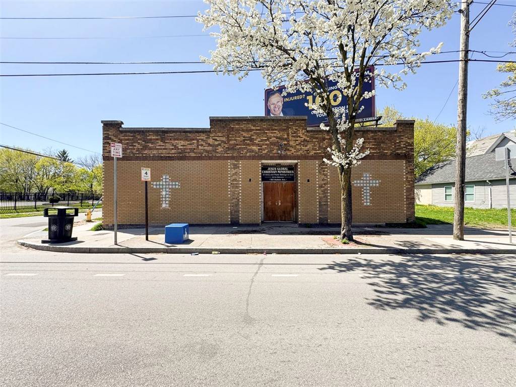Rochester, NY 14621,701 Hudson AVE