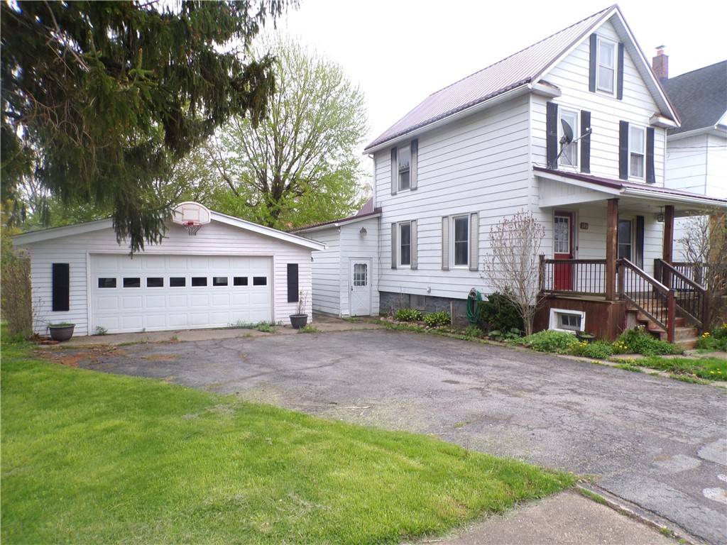 126 Gulf ST, Medina, NY 14103
