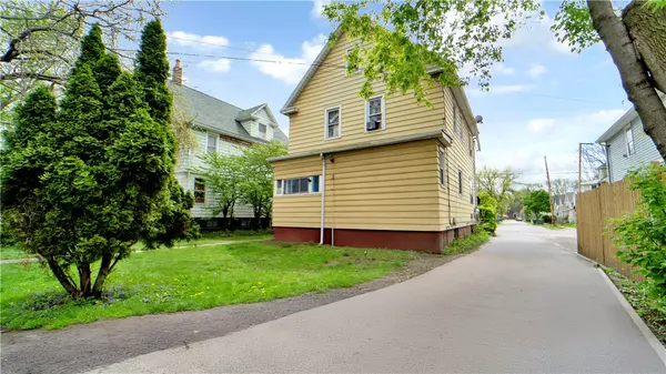 Rochester, NY 14609,1582 Clifford AVE