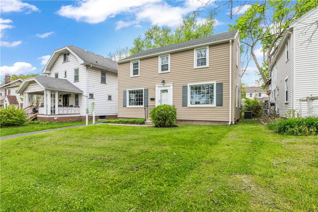 Rochester, NY 14620,20 Irvington RD