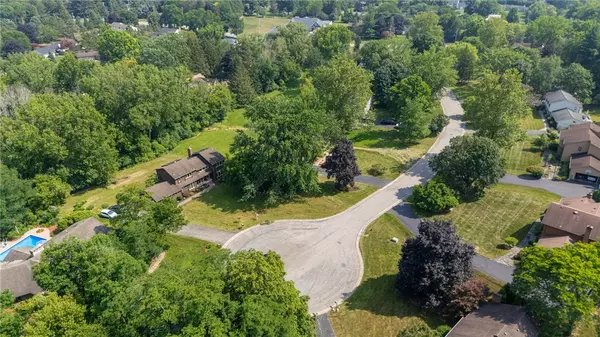 Rochester, NY 14618,12 Trailwood CIR