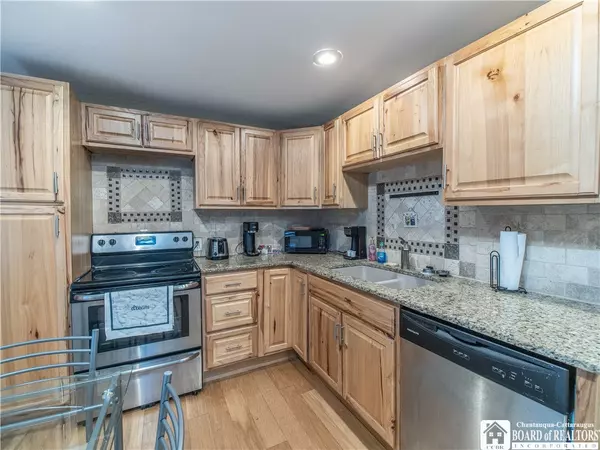 Lakewood, NY 14750,214 Elmcrest AVE