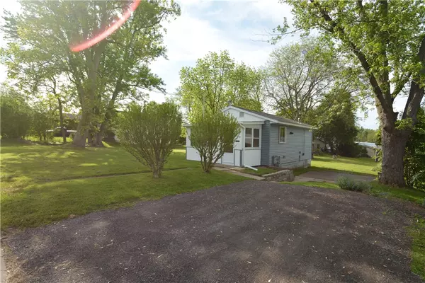 Newark, NY 14513,230 W Sherman AVE