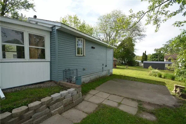 Newark, NY 14513,230 W Sherman AVE