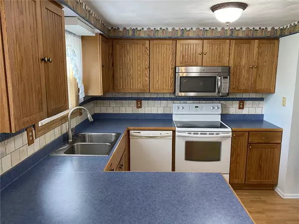 Newark, NY 14513,603 Allandale DR