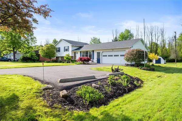 Holley, NY 14470,17152 Brockport Holley RD