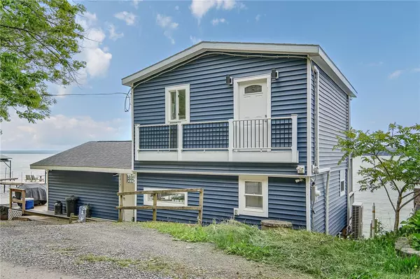 1817 Honoco RD, Aurora, NY 13026