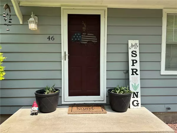 Lyons, NY 14489,46 Dickerson ST