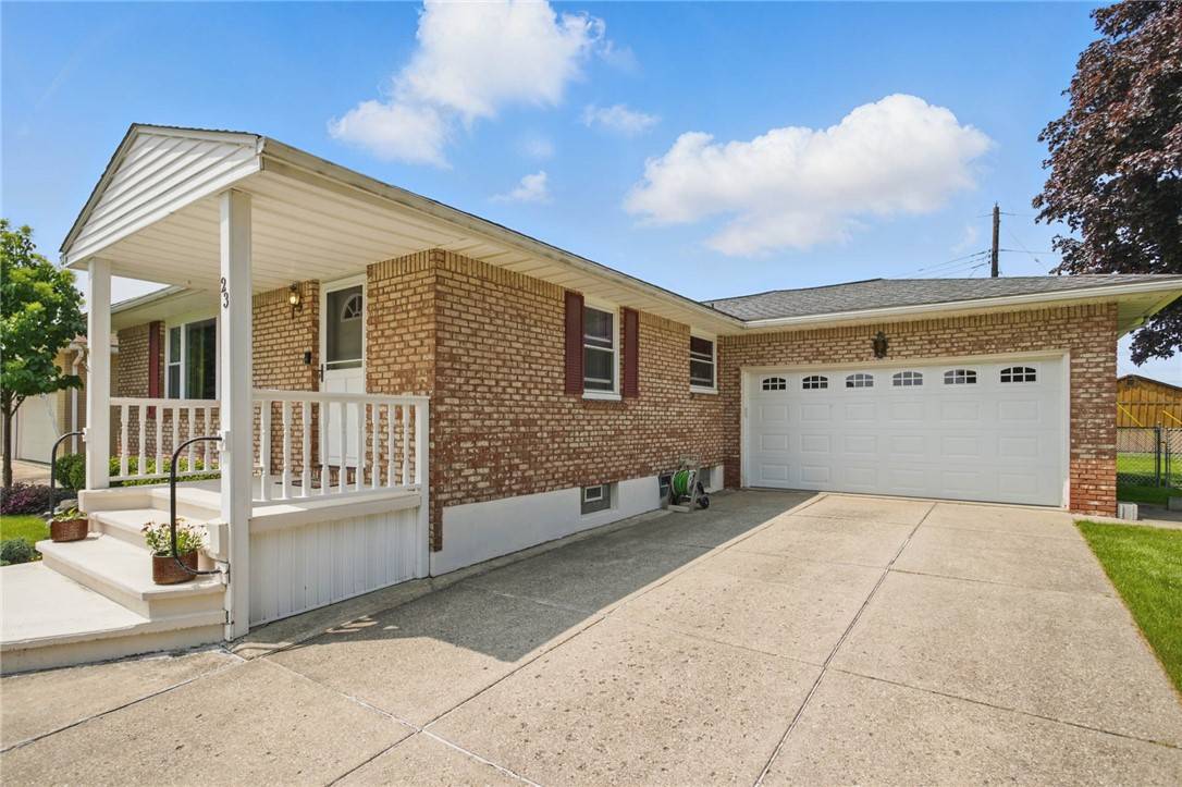 Depew, NY 14043,23 Armond LN