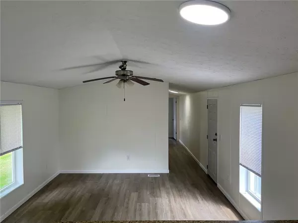 Wolcott, NY 14590,11854 Pinewood DR