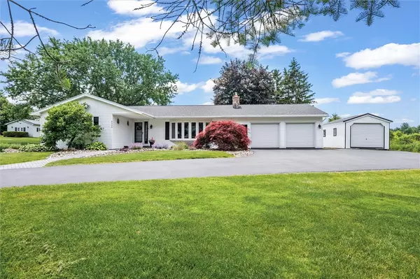 6525 County Road 41, Victor, NY 14564