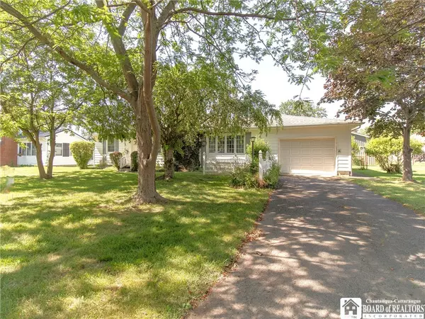 14 Wilson AVE, Dunkirk, NY 14048