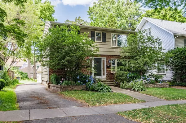 Rochester, NY 14607,304-306 Canterbury RD