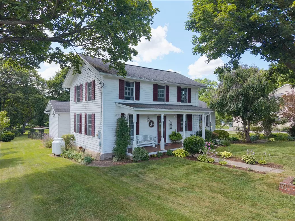 Livonia, NY 14487,3822 Center ST