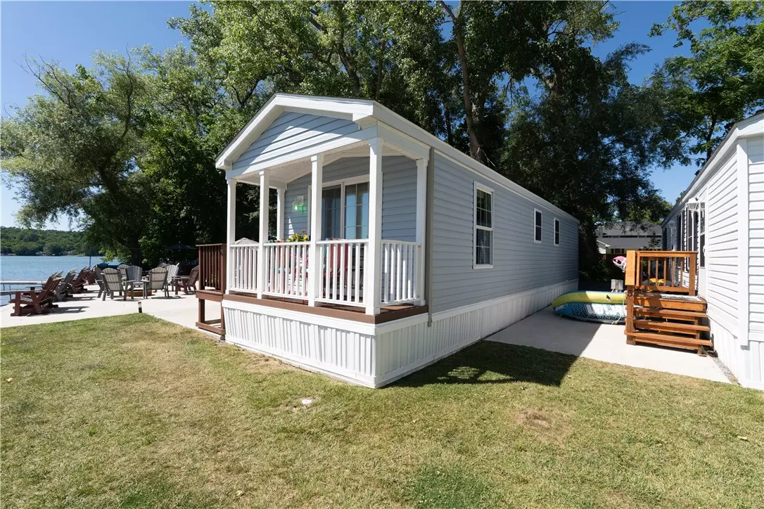 Livonia, NY 14487,5118 Unit#6 East Lake RD