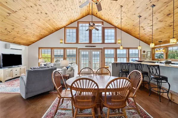 Dundee, NY 14837,4166 Meinen RD