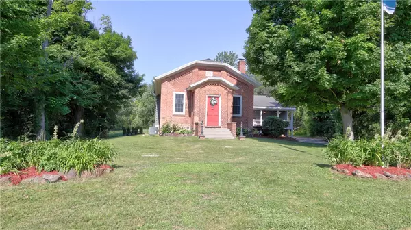 Wayne, NY 14519,7021 Fisher RD