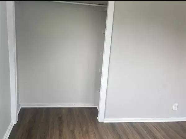 Rochester, NY 14609,327 Webster AVE