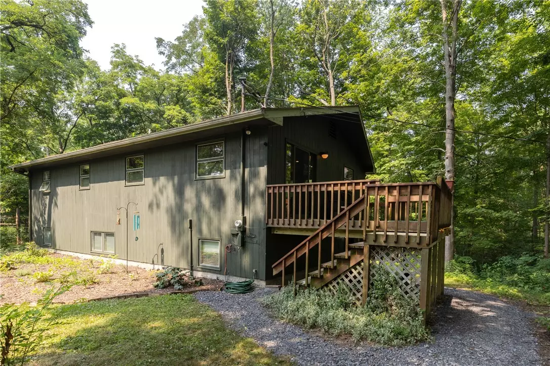 Groton, NY 13073,77 Searles RD