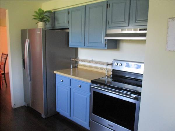 Penfield, NY 14526,145 Beacon Hills DR S