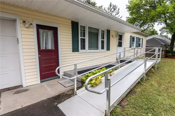 Rochester, NY 14623,87 Colony LN