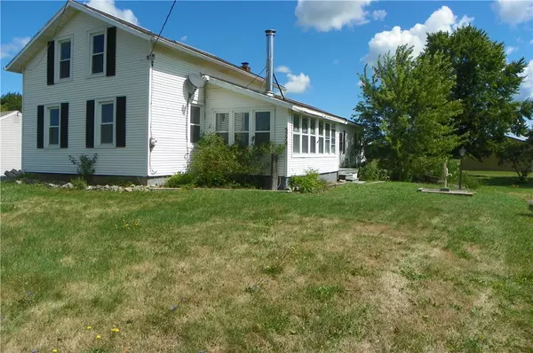 5274 Ontario Center RD, Walworth, NY 14568