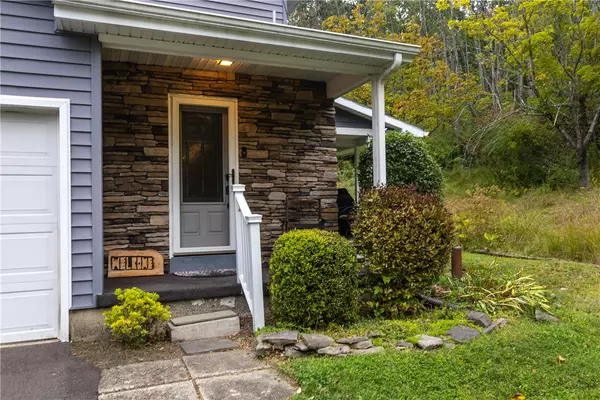 Corning, NY 14830,568 Steege Hill RD