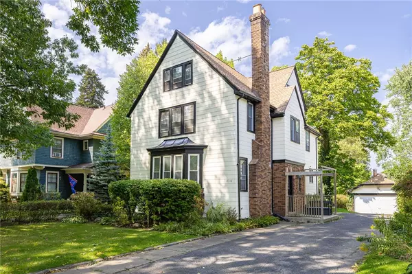 Rochester, NY 14613,216 Seneca Pkwy