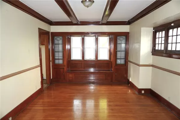 Rochester, NY 14619,101 Roxborough RD