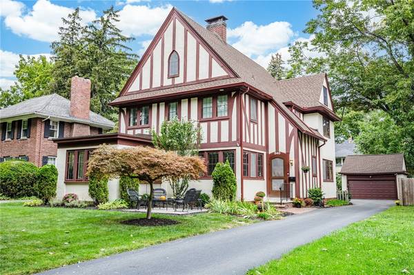 Rochester, NY 14613,540 Seneca Pkwy