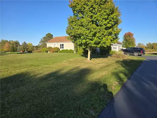 Bloomfield, NY 14469,2275 Olmstead RD