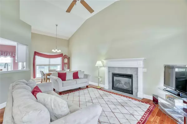 Pittsford, NY 14534,136 New Tudor RD