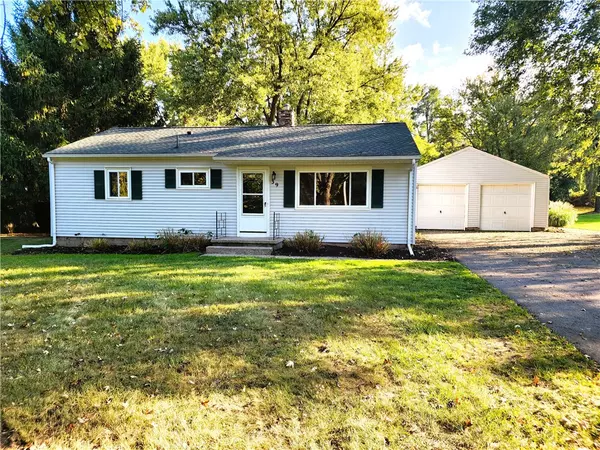 39 Castle RD, Rochester, NY 14623