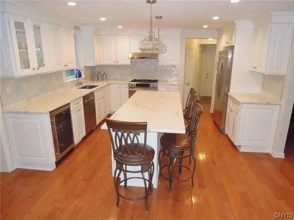 Fayetteville, NY 13066,6929 Old Quarry RD