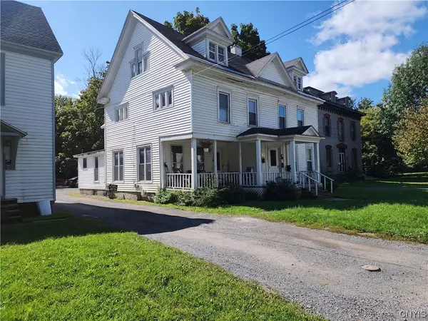 Watertown, NY 13601,211 - 215 Clinton ST