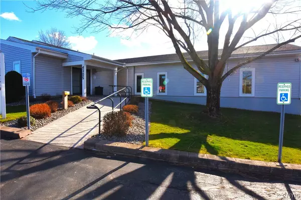New Hartford, NY 13413,4305 Middle Settlement RD