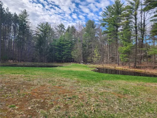 Glenfield, NY 13343,7542 Heller RD