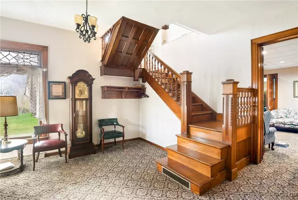 Auburn, NY 13021,42 E Genesee ST