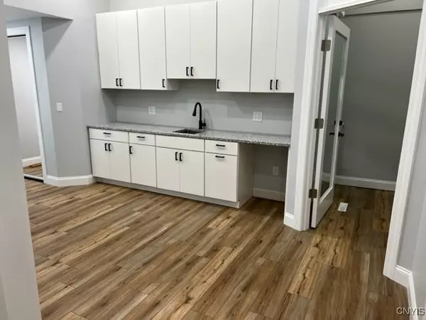 Rome, NY 13440,209 N Washington ST