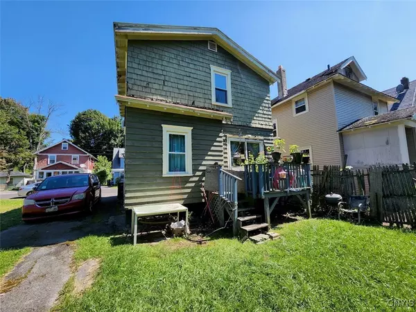 Syracuse, NY 13205,116 Berger AVE