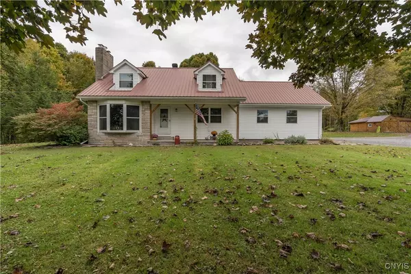 1320 County Route 15, Lacona, NY 13083