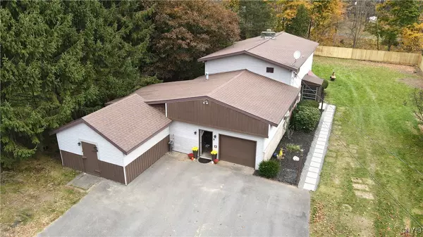 66 County Route 4, Central Square, NY 13036