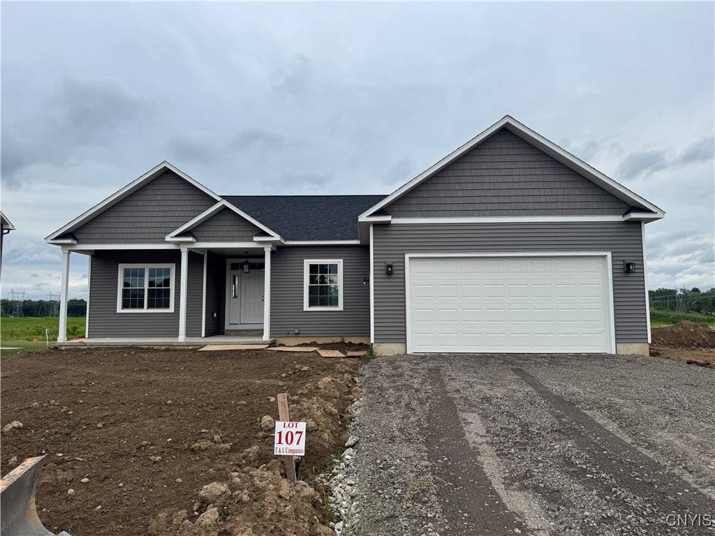 Cicero, NY 13039,8533 Angus Path