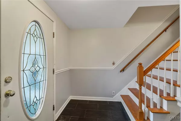Liverpool, NY 13088,4923 Driftwood DR