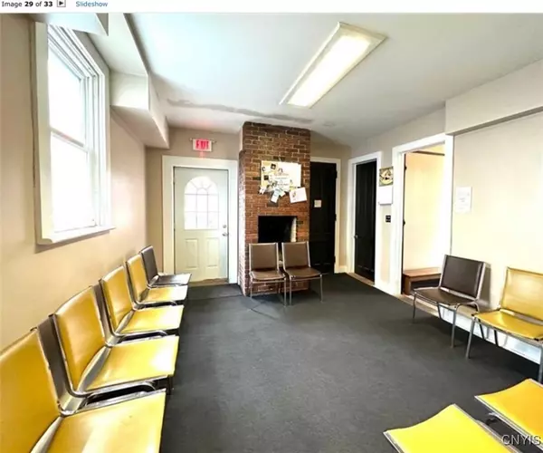Auburn, NY 13021,40 E Genesee ST