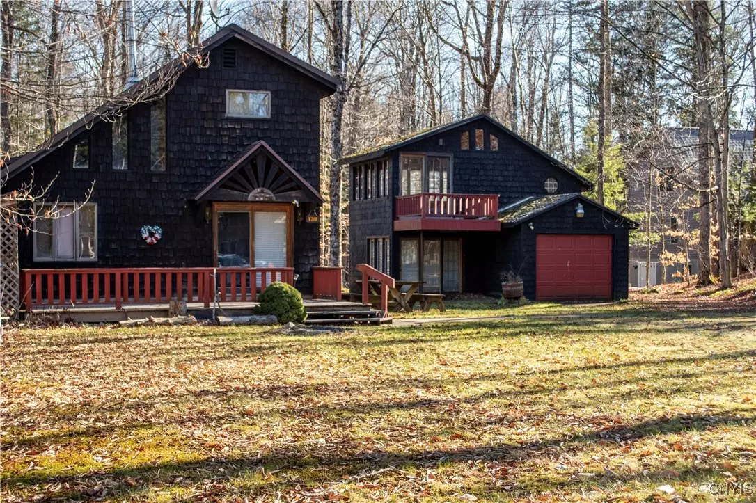Eagle Bay, NY 13331,139 Forest LN