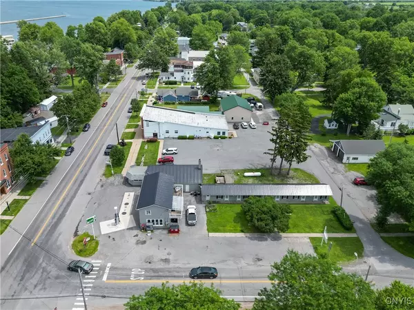 Cape Vincent, NY 13618,112 E Broadway ST